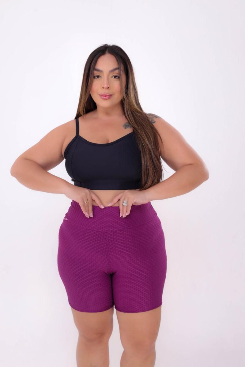 SHORT MEIA COXA JAQUARD ABELHA PLUS SIZE