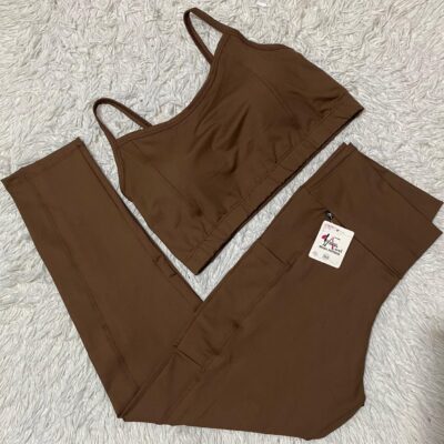 CONJUNTO DE CALÇA COM BOLSO LATERAL POLIAMIDA TOP ALÇA COM BOJO PLUS SIZE