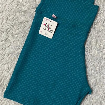 SHORT MEIA COXA JAQUARD ABELHA PLUS SIZE