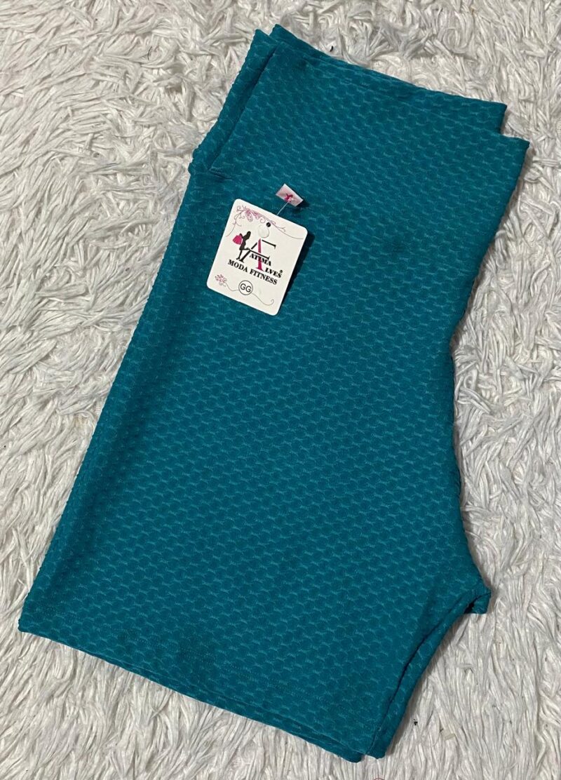 SHORT MEIA COXA JAQUARD ABELHA PLUS SIZE