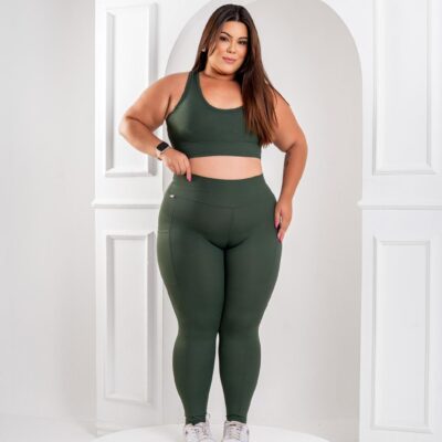 CONJUNTO CALÇA POLIAMIDA COM BOLSO LATERAL TOP COM BOJO ALÇA GROSSA PLUS SIZE