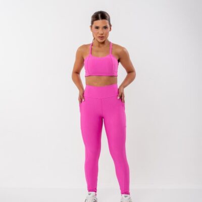 CONJUNTO CALÇA JAQUARD FORRADO COM BOLSO LATERAL MAIS TOP COM BOJO