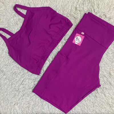 CONJUNTO SHORT POLIAMIDA COM BOLSO NAS LATERAIS TOP COM BOJO EXTRA GG