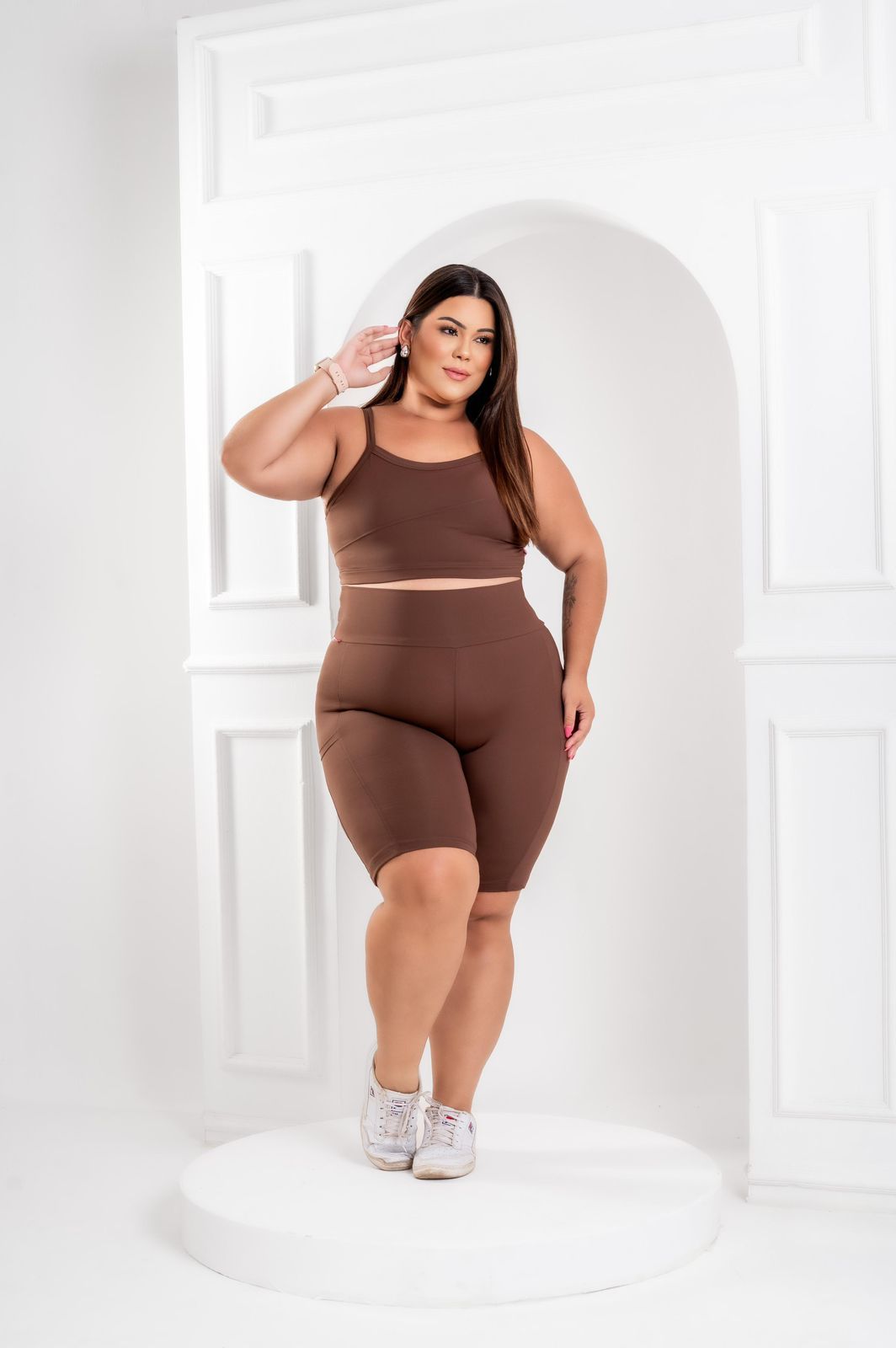 CONJUNTO SHORT POLIAMIDA COM BOLSO NAS LATERAIS TOP COM BOJO EXTRA GG - Imagem 3