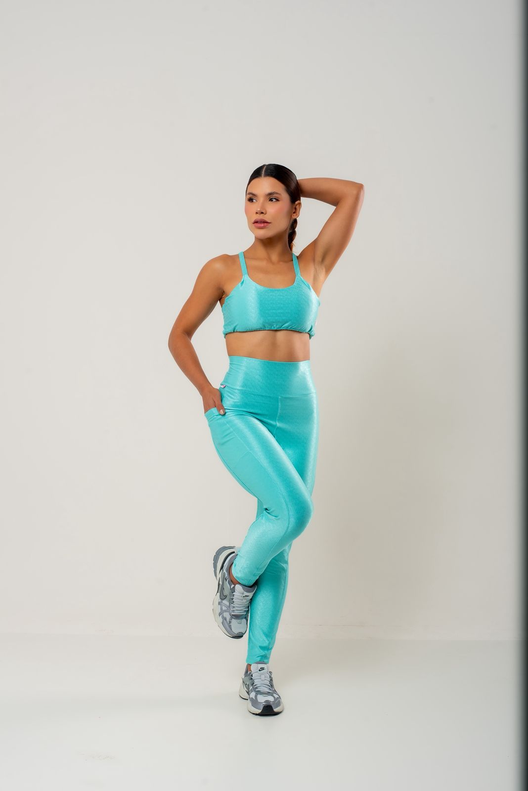 CONJUNTO CALÇA BRIGHT SOPT POLIAMIDA COM BOLSO NAS LATERAIS